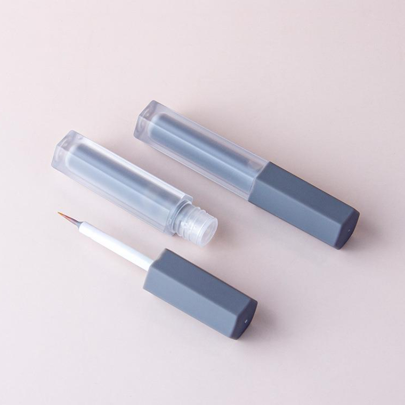 （A）CLEAR LASH GLUE